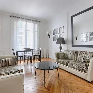 Invalides Pont Alexandre Iii Luxury 2br , Paris France