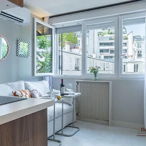 De Montescal- Montparnasse With Ac 11 To 14m2 In A Prime Location , Paris France