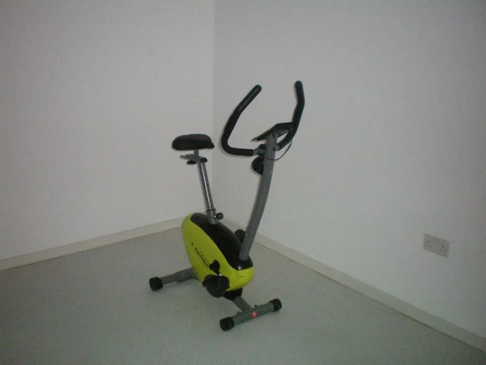 103 Elegant 2 Bed Apartment With Free Wifi, Ac, Pool & Gym! Lárnaca